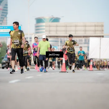 Runner Photo 6709115