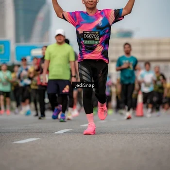 Runner Photo 6709120