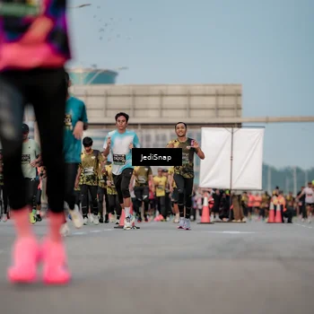 Runner Photo 6709122
