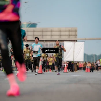 Runner Photo 6709144