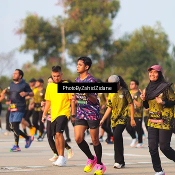 Runner Photo 6709151