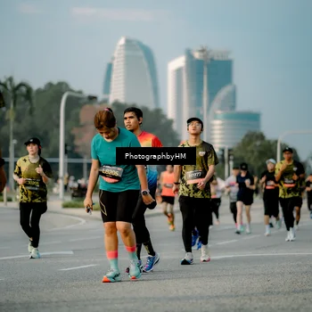 Runner Photo 6709157