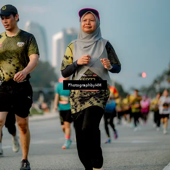 Runner Photo 6709158