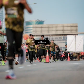 Runner Photo 6709170