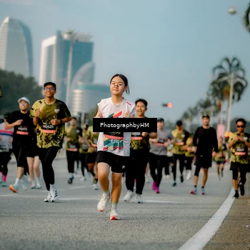 Runner Photo 6709172