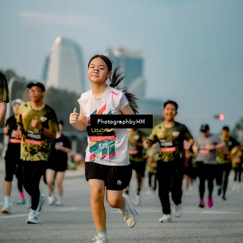 Runner Photo 6709191