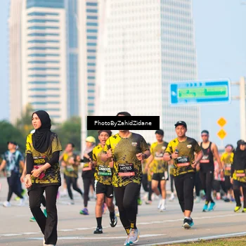 Runner Photo 6709197