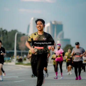 Runner Photo 6709201