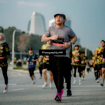 Runner Photo 6709216