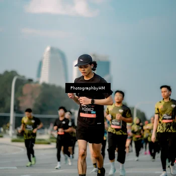 Runner Photo 6709254