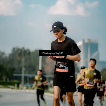 Runner Photo 6709261