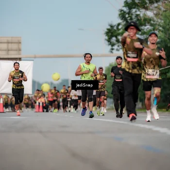 Runner Photo 6709265