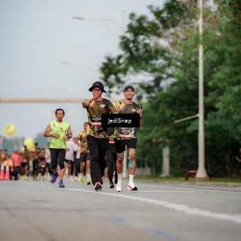 Runner Photo 6709266