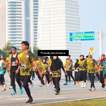 Runner Photo 6709268