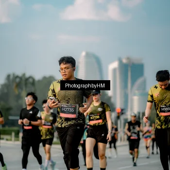 Runner Photo 6709273