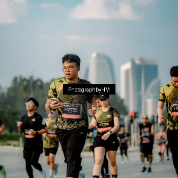 Runner Photo 6709275