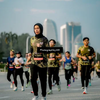 Runner Photo 6709291