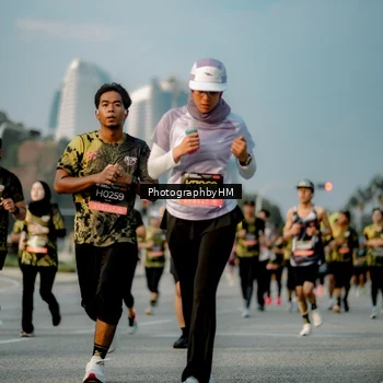 Runner Photo 6709310
