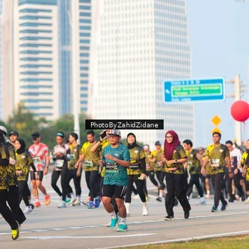 Runner Photo 6709313