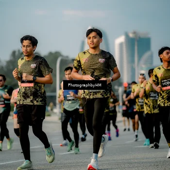 Runner Photo 6709315
