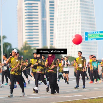 Runner Photo 6709329