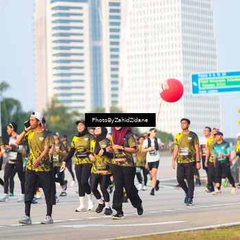 Runner Photo 6709330