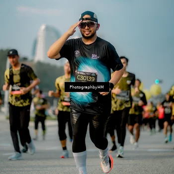 Runner Photo 6709335