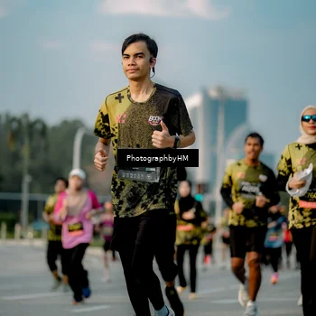 Runner Photo 6709354