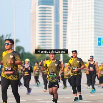Runner Photo 6709356