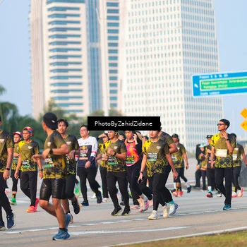 Runner Photo 6709395