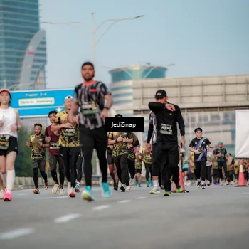 Runner Photo 6709401