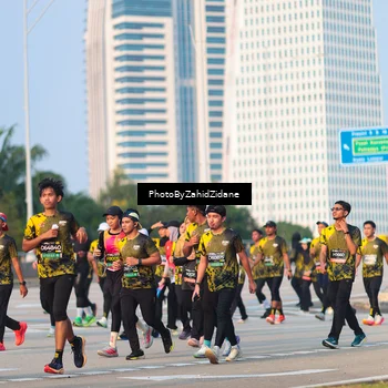 Runner Photo 6709411