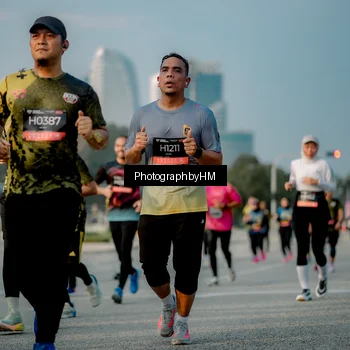 Runner Photo 6709415