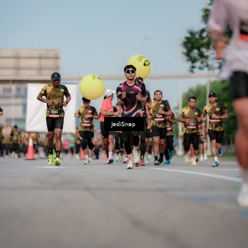 Runner Photo 6709416