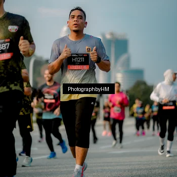 Runner Photo 6709420