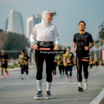 Runner Photo 6709427
