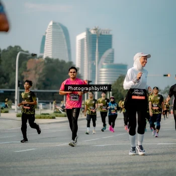 Runner Photo 6709428