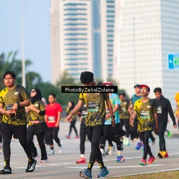 Runner Photo 6709436