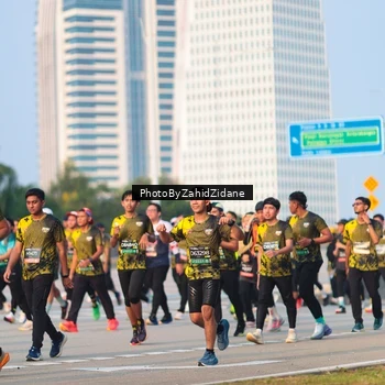 Runner Photo 6709452