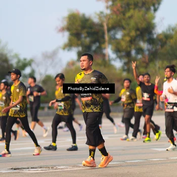 Runner Photo 6709473