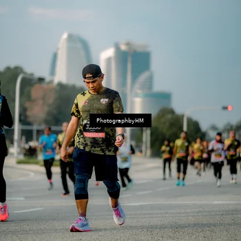Runner Photo 6709489