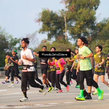 Runner Photo 6709493