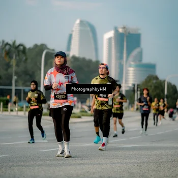 Runner Photo 6709516