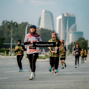 Runner Photo 6709525
