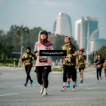 Runner Photo 6709526