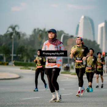 Runner Photo 6709528