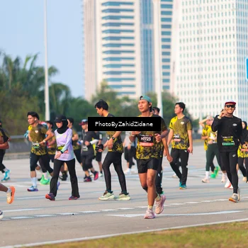 Runner Photo 6709530