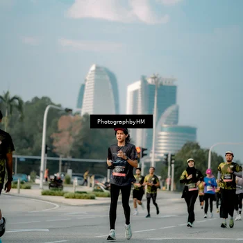 Runner Photo 6709547
