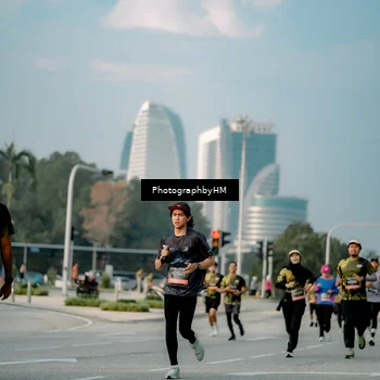 Runner Photo 6709553
