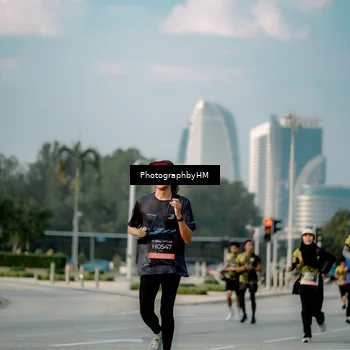 Runner Photo 6709564